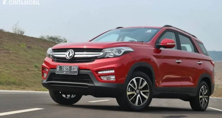 Desain dan Fitur Utama Mobil Buatan Indonesia dengan Kapasitas Penumpang 7