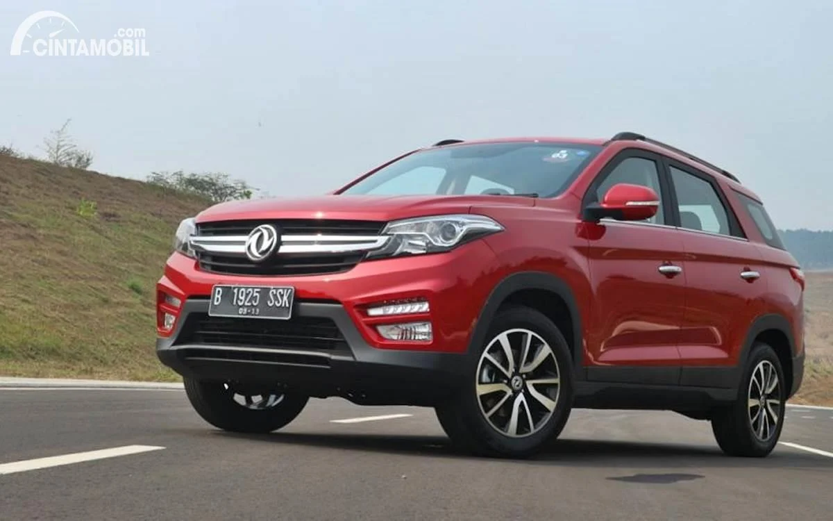 Desain dan Fitur Utama Mobil Buatan Indonesia dengan Kapasitas Penumpang 7