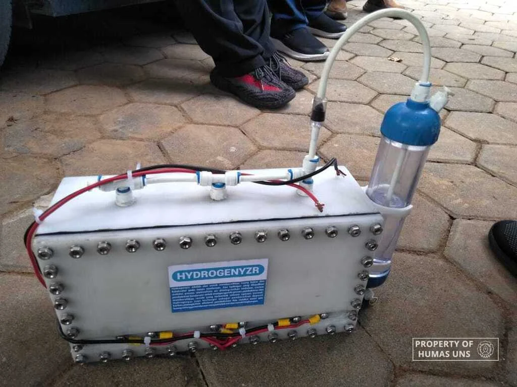 Mobil Buatan Indonesia dengan Bahan Bakar Alternatif