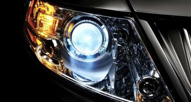 Mobil buatan Indonesia dengan lampu LED: Inovasi Pencahayaan Modern