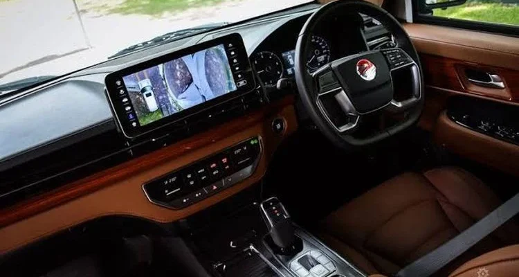 Review interior mobil buatan Indonesia: Material dan Kualitas Finishing