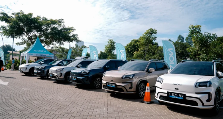 Test Drive Mobil Listrik Buatan Indonesia: Pengalaman Pertama yang Menggugah
