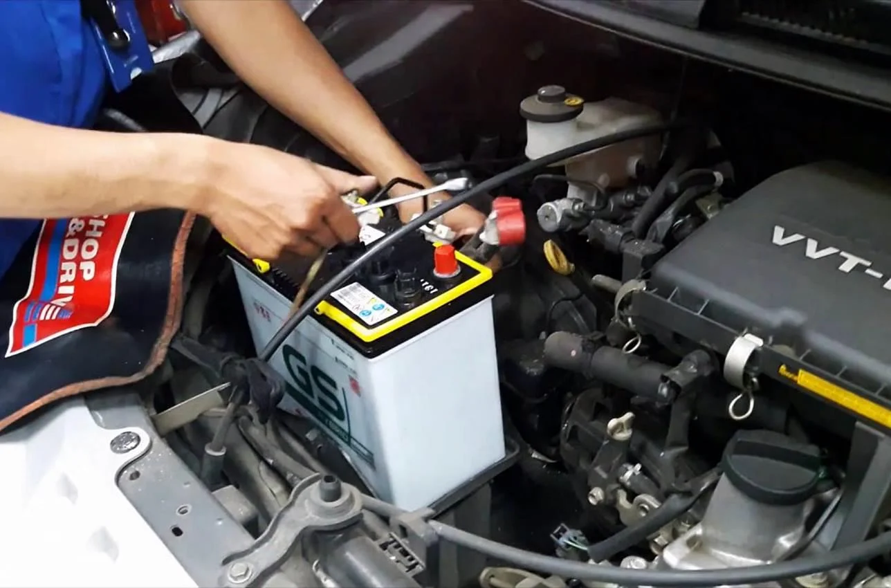 Bengkel aki mobil di Purwokerto dengan layanan jemput aki soak: Apa yang Ditawarkan?