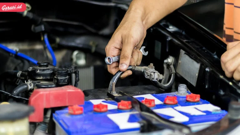 Bengkel pasang aki mobil di Jakarta Barat yang buka hari libur