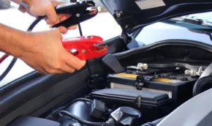 Berapa lama umur aki mobil kering jika jarang dipakai? Faktor-faktor yang memengaruhi