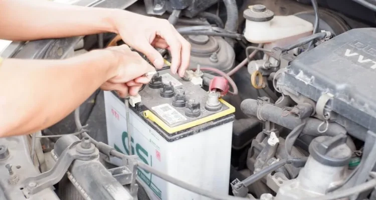 Cara ganti aki mobil agar performa mesin tetap optimal