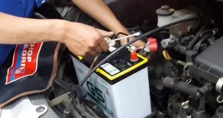 Cara ganti aki mobil di Tangerang Selatan layanan home service: Langkah‑langkah Praktis