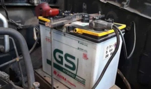 Cara ganti aki mobil tanpa bantuan bengkel: Langkah demi langkah