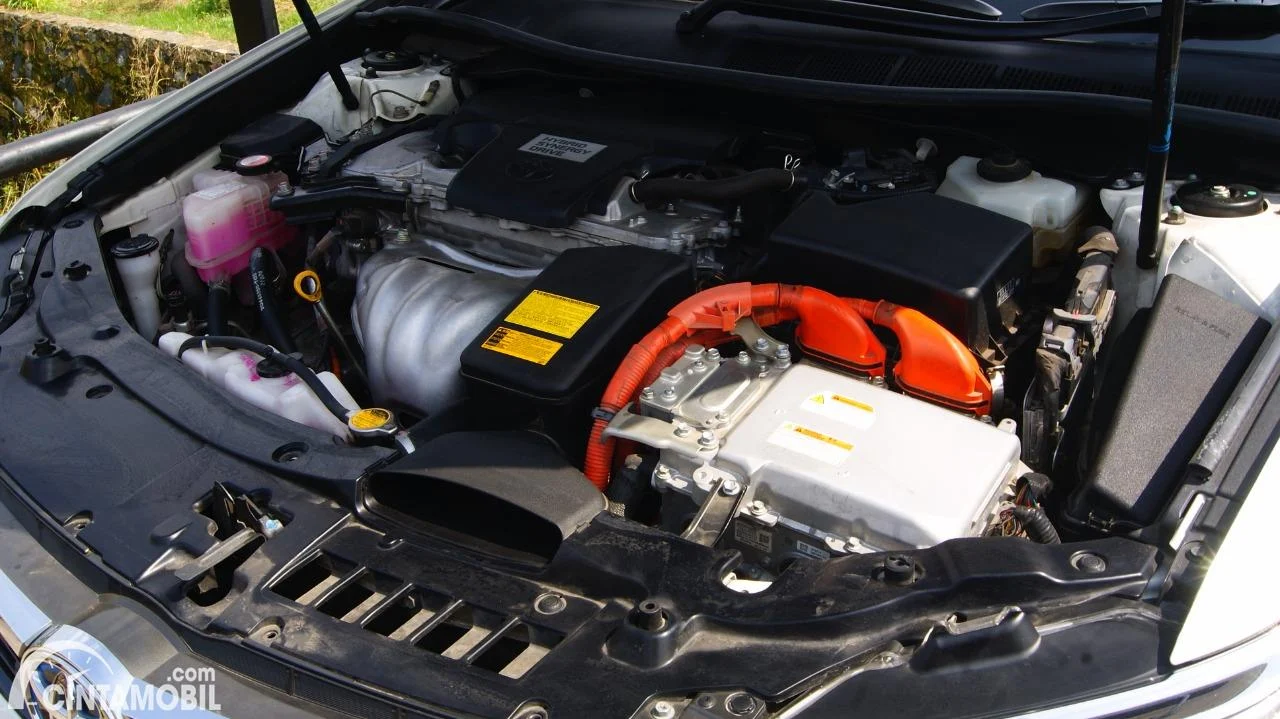 Cara ganti aki mobil Toyota Camry Hybrid: Persiapan dan prosedur lengkap