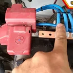 Cara ganti aki mobil yang menggunakan kabel grounding tambahan: Persiapan Awal