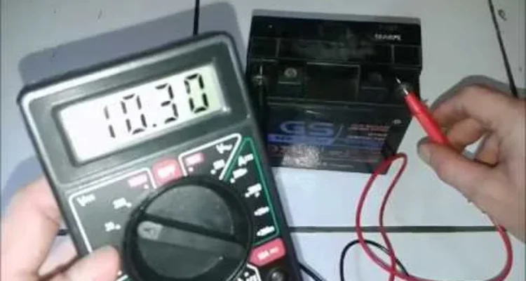 Cara menggunakan multimeter digital untuk cek aki baru: Persiapan Awal