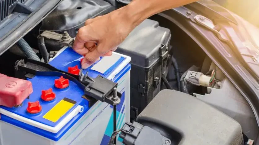 Cara merawat aki mobil yang baru saja dipasang agar tahan lama: Panduan Praktis