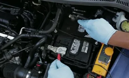 Cara pasang aki mobil injeksi