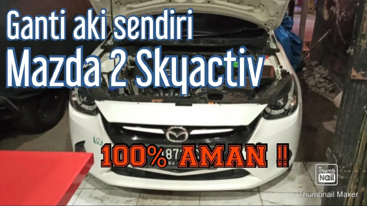 Cara pasang aki mobil Mazda 2 Skyactiv: Persiapan awal