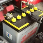 Cara pasang aki mobil merek Yuasa Maintenance Free (MF) – Langkah demi Langkah