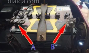 Cara pasang aki mobil Toyota Kijang Super: Persiapan Alat dan Keamanan