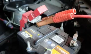 Efek negatif jika kabel aki tidak kencang saat dipasang: Dampak pada sistem kelistrikan