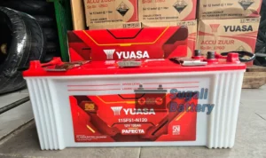 Harga aki mobil bus dan truk di distributor resmi: Apa yang mempengaruhi?