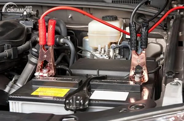 Jasa ganti aki mobil panggilan darurat di Jalan Tol: Bagaimana Cara Kerjanya?