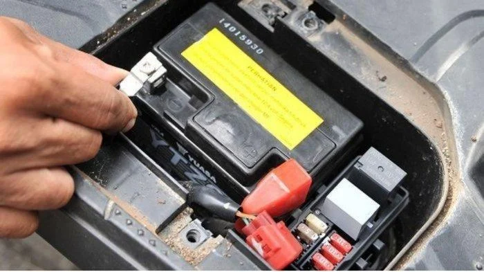 Keuntungan pasang aki mobil Maintenance Free (MF)