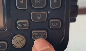 Langkah-Langkah Aman Jika Memutuskan Menyalakan Radio