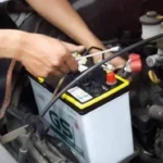 Review jujur cara ganti aki mobil sendiri di rumah: Persiapan dan Alat yang Diperlukan