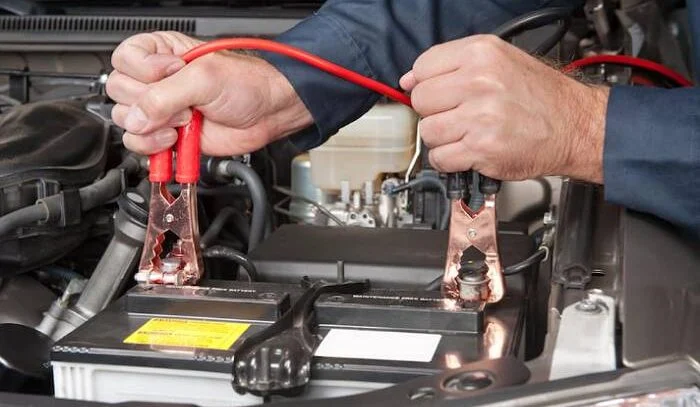 Tips ganti aki mobil agar idle mesin tidak ngayun: Persiapan sebelum mengganti