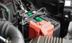 Tips ganti aki mobil operasional kantor secara berkala: Mengapa dan Bagaimana? Tips ganti aki mobil operasional kantor secara berkala: Mengapa dan Bagaimana?