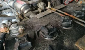 Tips tambahan untuk memperpanjang umur tutup kutub aki mobil (karet pelindung)