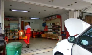 Toko aki mobil Bekasi yang buka sampai malam: Daftar lengkap dan layanan utama